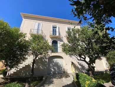 Vente maison centre ville Bastia terrain piscinable